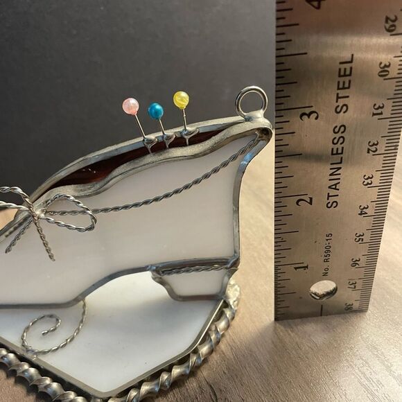 Vintage Stained Glass Standing Shoe Paperweight Ornament White EUC - Picture 8 of 9